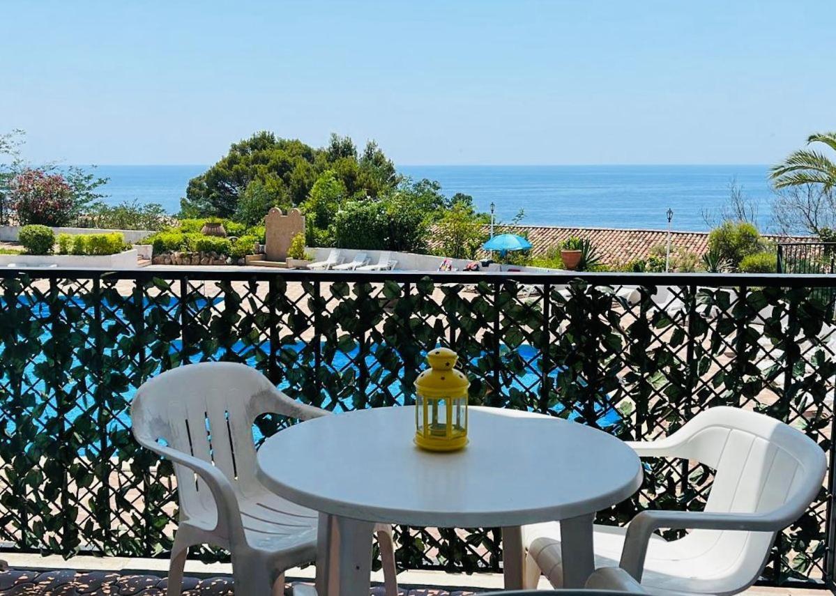 Studios Face A La Mer - Cala Llevado Tossa de Mar Ngoại thất bức ảnh