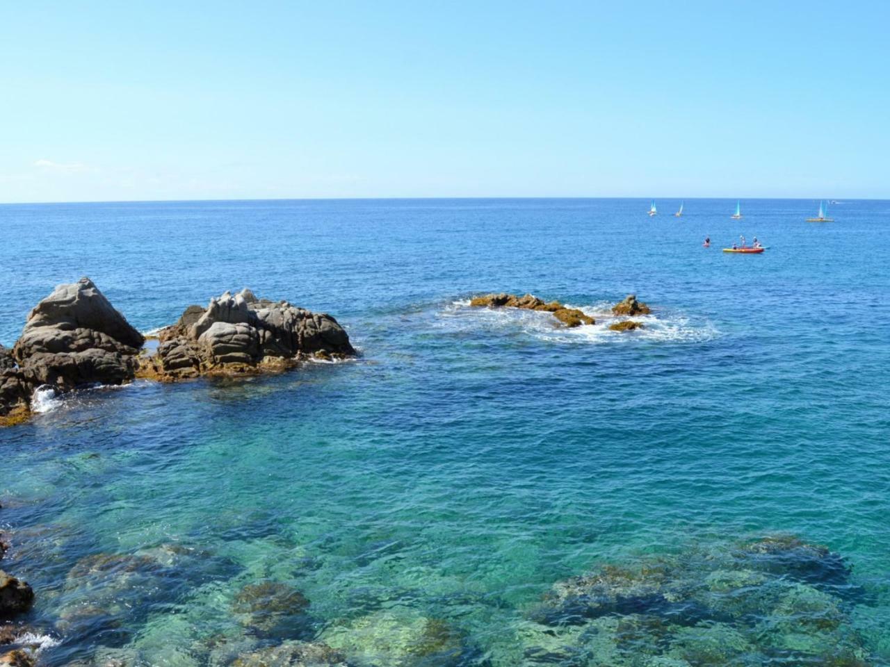Studios Face A La Mer - Cala Llevado Tossa de Mar Ngoại thất bức ảnh